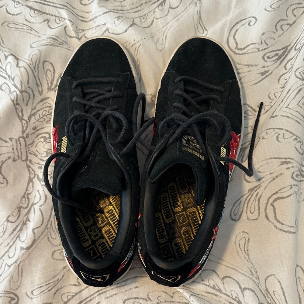 Puma Suede Black Sneakers with Red and Blue Floral Embroidery - Picture 7 of 8